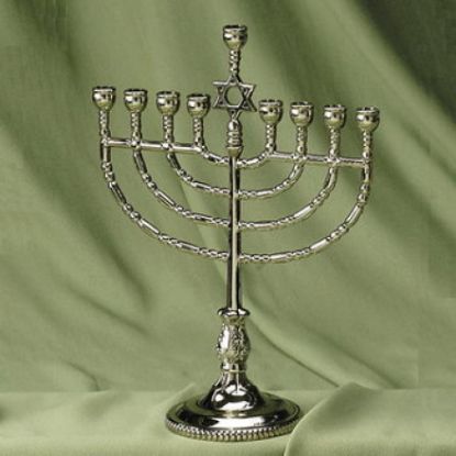 Picture of Traditional Menorah Silvertone