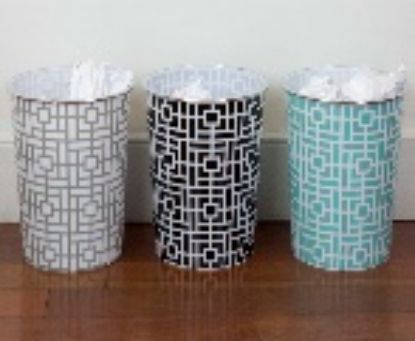 Picture of Waste-bin Plastic Squared Asst